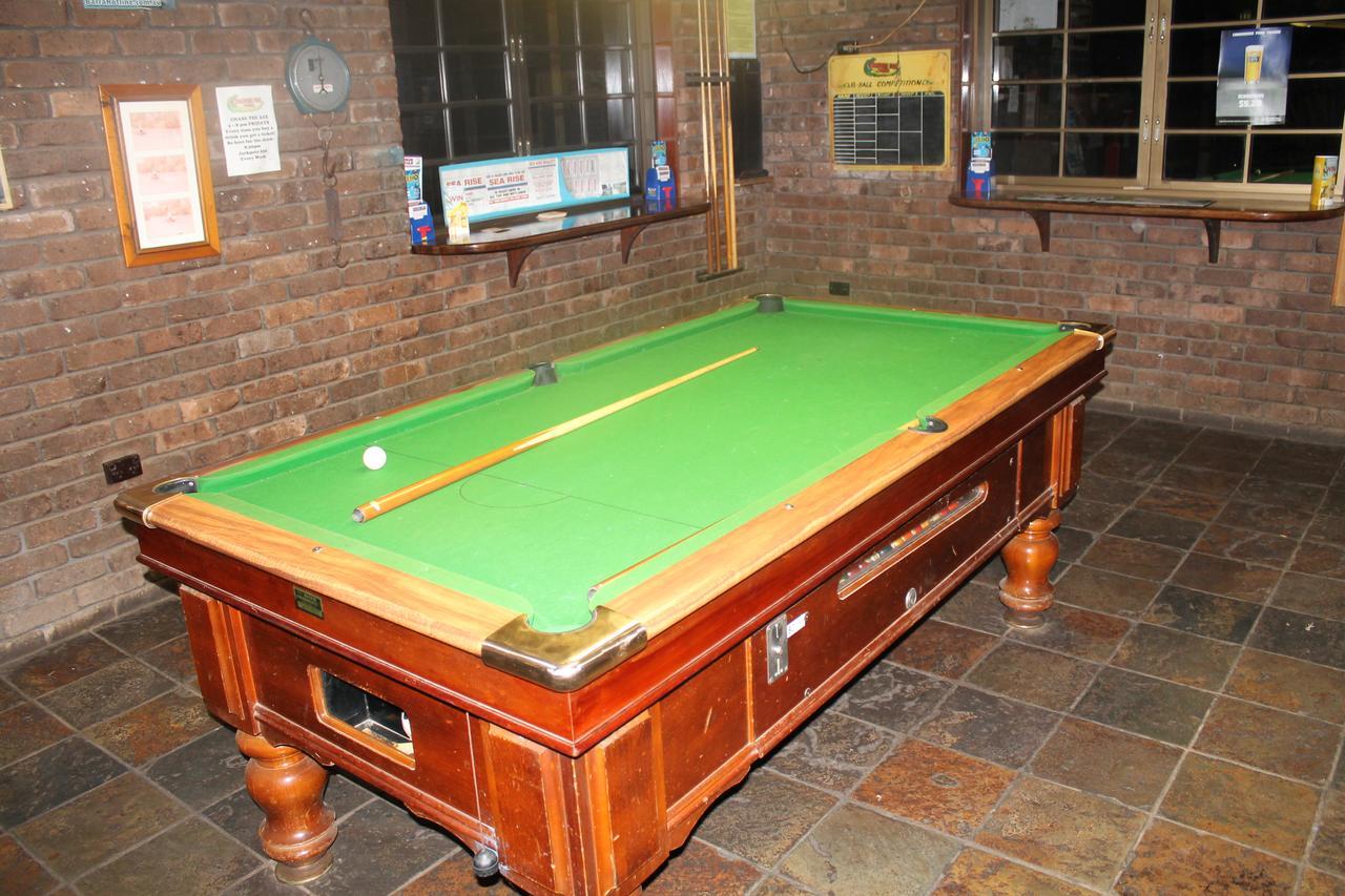 Corroboree Park Tavern Marrakai Ngoại thất bức ảnh